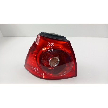 VW GOLF V HB LAMPA TYŁ LEWA