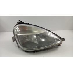 MERCEDES W168 LAMPA PRZÓD PRAWA