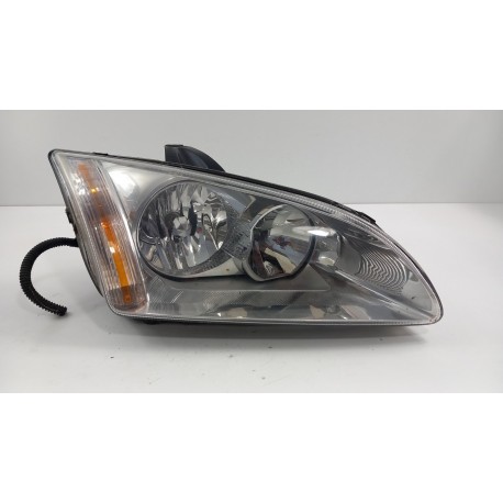 FORD FOCUS MK3 LAMPA PRZÓD PRAWA