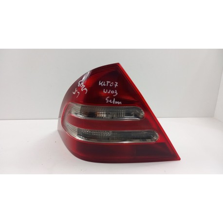 MERCEDES W203 SEDAN LAMPA TYŁ LEWA
