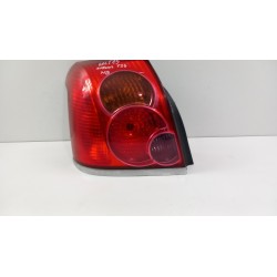 TOYOTA AVENSIS T25 HB LAMPA TYŁ LEWA