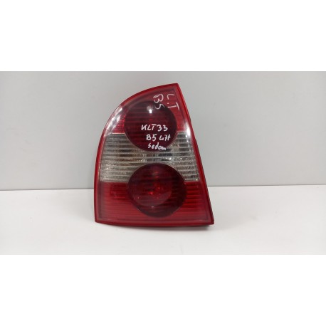 VW PASSAT B5 FL LAMPA TYŁ LEWA