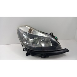 RENAULT CLIO III EU LAMPA PRZÓD PRAWA