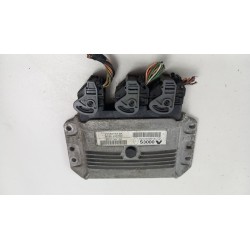 RENAULT SCENIC II FL 1.6B KJOMPUTER SILNIKA 8200785132