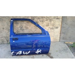 NISSAN NAVARA D22 FL DRZWI PRZÓD PRAWY BW6