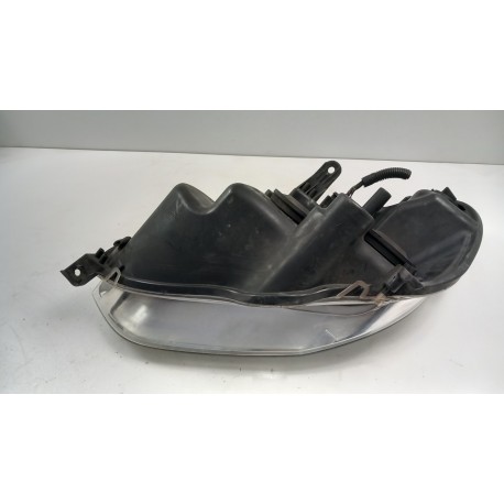 CITROEN C1 LAMPA PRZÓD PRAWA