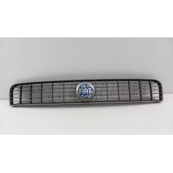 FIAT GRANDE PUNTO GRILL ATRAPA