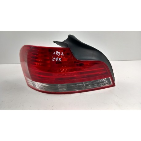 BMW E88 LAMPA TYŁ LEWA