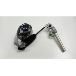 CORSA D PAS BEZPIECZEŃSTWA NAPINACZ PRZÓD PRAWY