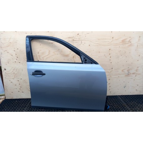BMW E60 E61 DRZWI PRZÓD PRAWY A08
