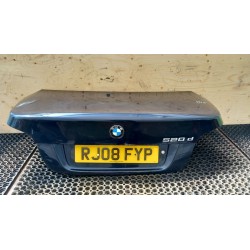 BMW E60 LIFT SEDAN KLAPA TYŁ A35/5