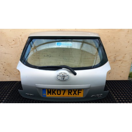TOYOTA AURIS I HB KLAPA TYŁ 1C0