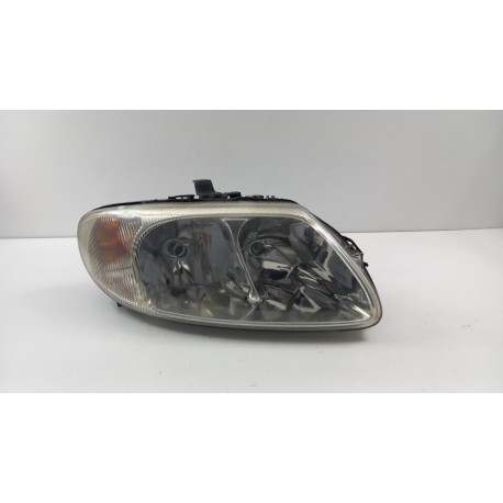 CHRYSLER GRAND VOYAGER IV LAMPA PRZÓD PRAWA