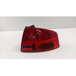 AUDI A4 B7 SEDAN LAMPA TYŁ PRAWA