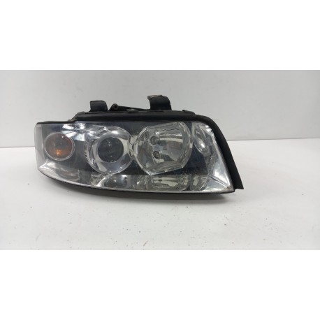 AUDI A4 B6 LAMPA PRZÓD PRAWA EU SOCZEWKA