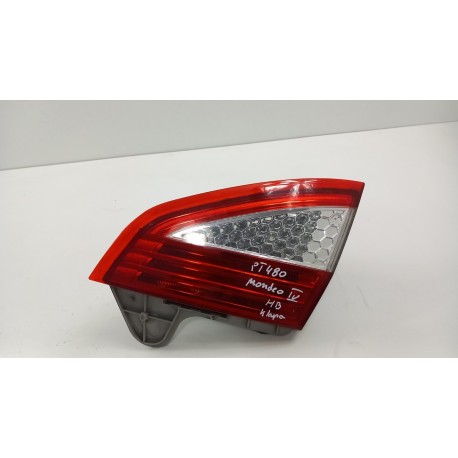 MONDEO MK4 HB LAMPA W KLAPĘ TYŁ PRAWY