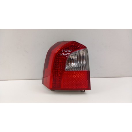 VOLVO V70 III KOMBI LAMPA TYŁ LEWA