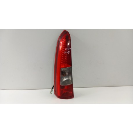 VOLVO V70 II KOMBI LAMPA TYŁ LEWA
