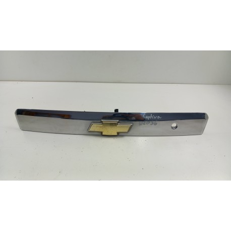 CHEVROLET CAPTIVA MIKROSTYK BLENDA KLAPY TYŁ