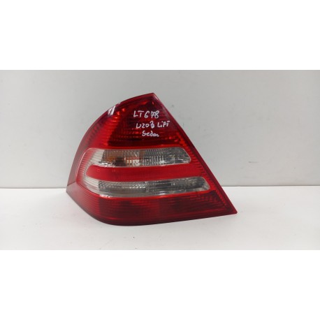 MERCEDES W203 LIFT SEDAN LAMPA TYŁ LEWA
