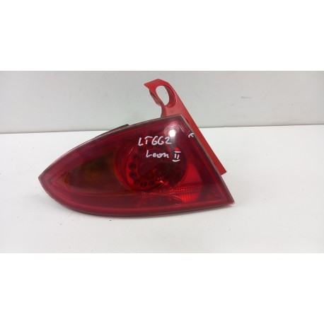 SEAT LEON II HB LAMPA TYŁ LEWA