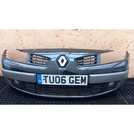 RENAULT MEGANE II LIFT ZDERZAK PRZÓD NV676 HALOGEN