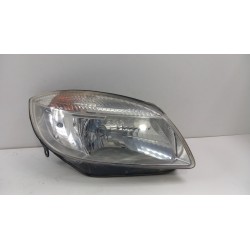 SKODA FABIA II LAMPA PRZÓD PRAWA