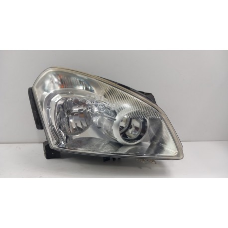 NISSAN QASHQAI J10 LAMPA PRZÓD PRAWA