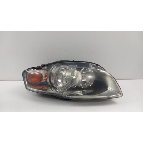 AUDI A4 B7 LAMPA PRZÓD PRAWA