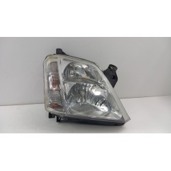 OPEL MERIVA A LAMPA PRZÓD PRAWA