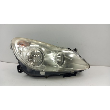 OPEL CORSA D LAMPA PRZÓD PRAWA