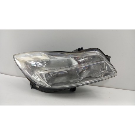 OPEL INSIGNIA A LAMPA PRZÓD PRAWA