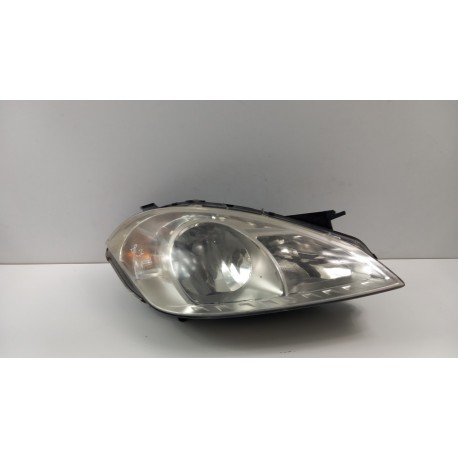 MERCEDES W169 LIFT LAMPA PRZÓD PRAWA