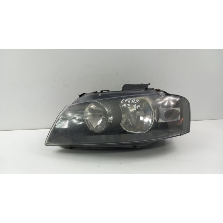 AUDI A3 8P LAMPA PRZÓD LEWA