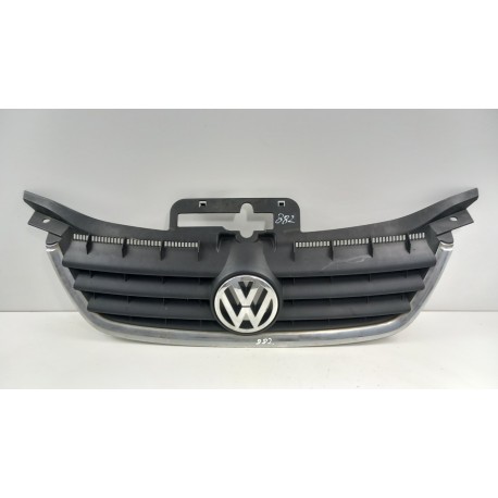 VW TOURAN I CADDY II GRILL ATRAPA