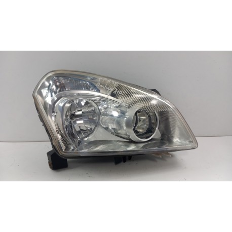 NISSAN QASHQAI J10 LAMPA PRZÓD PRAWA