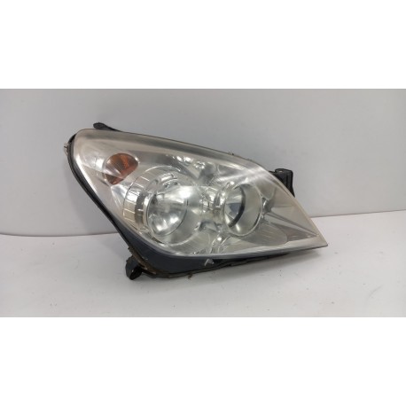 OPEL ASTRA H LIFT LAMPA PRZÓD PRAWA