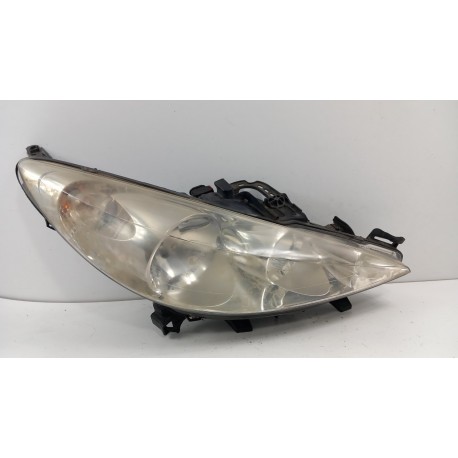 PEUGEOT 207 LAMPA PRZÓD PRAWA