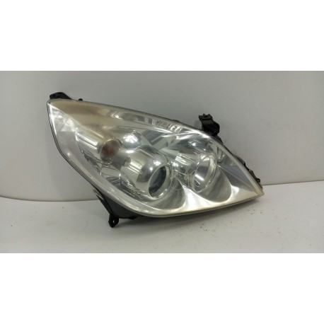 OPEL VECTRA C LIFT LAMPA PRZÓD PRAWA