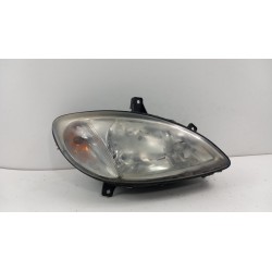 MERCEDES VITO W639 LAMPA PRZÓD PRAWA