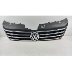 VW PASSAT B7 GRILL ATRAPA