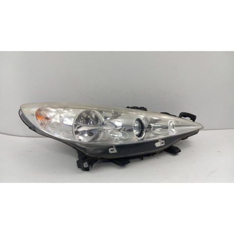 PEUGEOT 207 LAMPA PRZÓD PRAWA