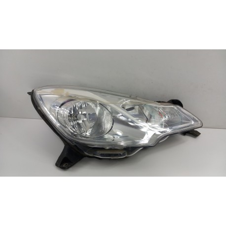 CITROEN C3 II LAMPA PRZÓD PRAWA