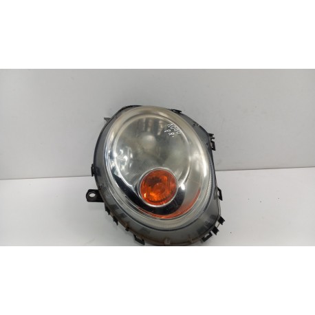 MINI COOPER D R56 LAMPA PRZÓD PRAWA