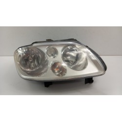 VW TOURAN I LAMPA PRZÓD PRAWA