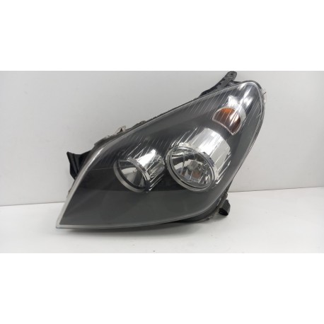 OPEL ASTRA H LAMPA PRZÓD LEWA