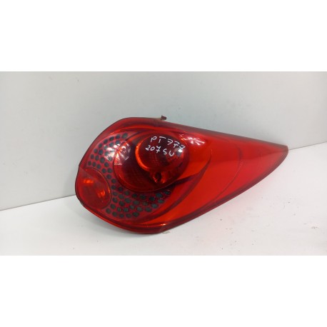 PEUGEOT 207 SW KOMBI LAMPA TYŁ PRAWA