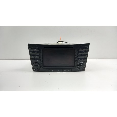 MERCEDES W211 RADIO NAWIGACJA NAVI A2118276842