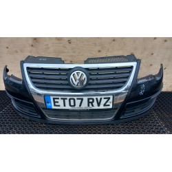 VW PASSAT B6 ZDERZAK PRZÓD LC9Z