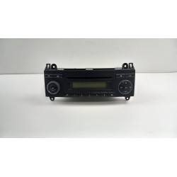 MERCEDES W639 RADIO CD A9068200886